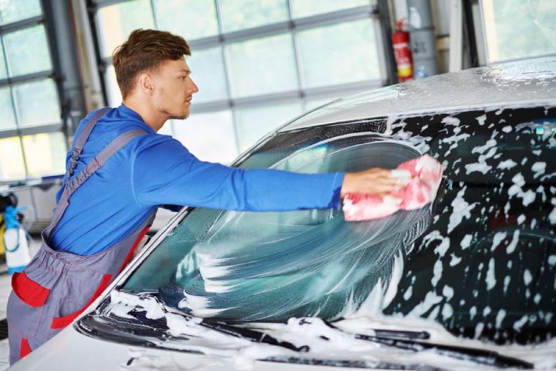Eployé站灌洗nettoyant voiture à la主优化器la rentabilité d'une站灌洗自动