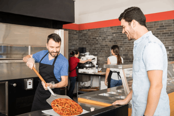 tips for opening a pizzeria with no money